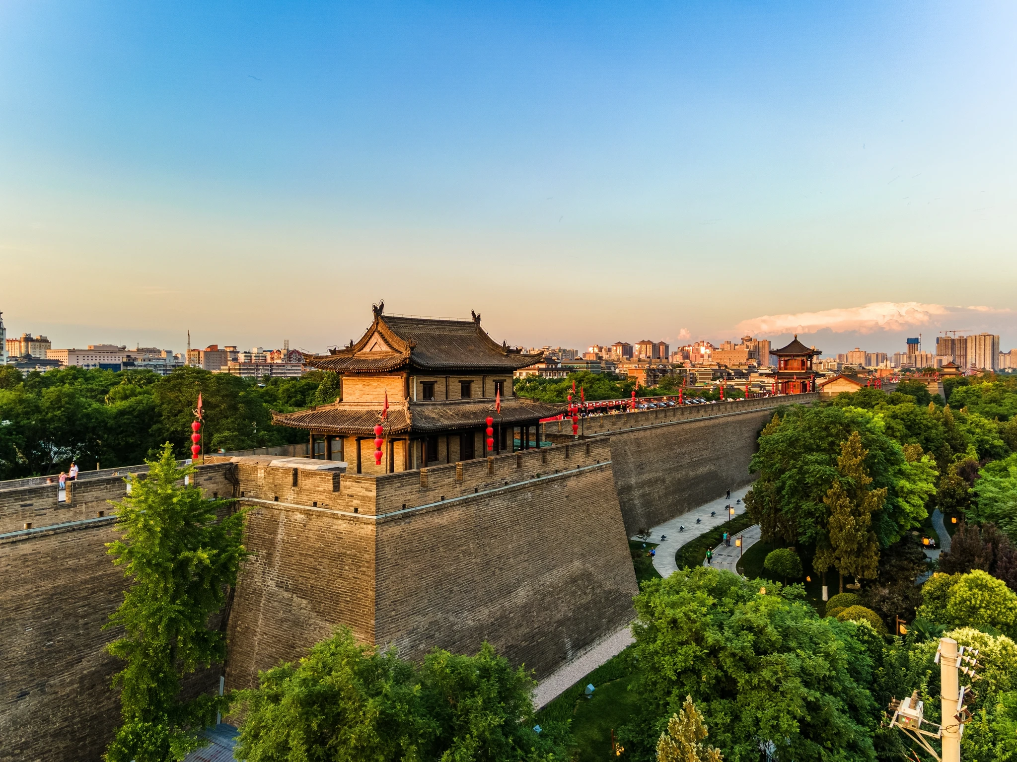 The ancient city wall of Xi'an at golden hour